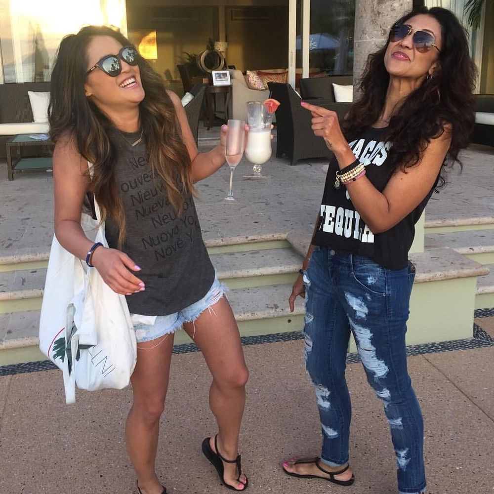 Meet your Posher, Angela